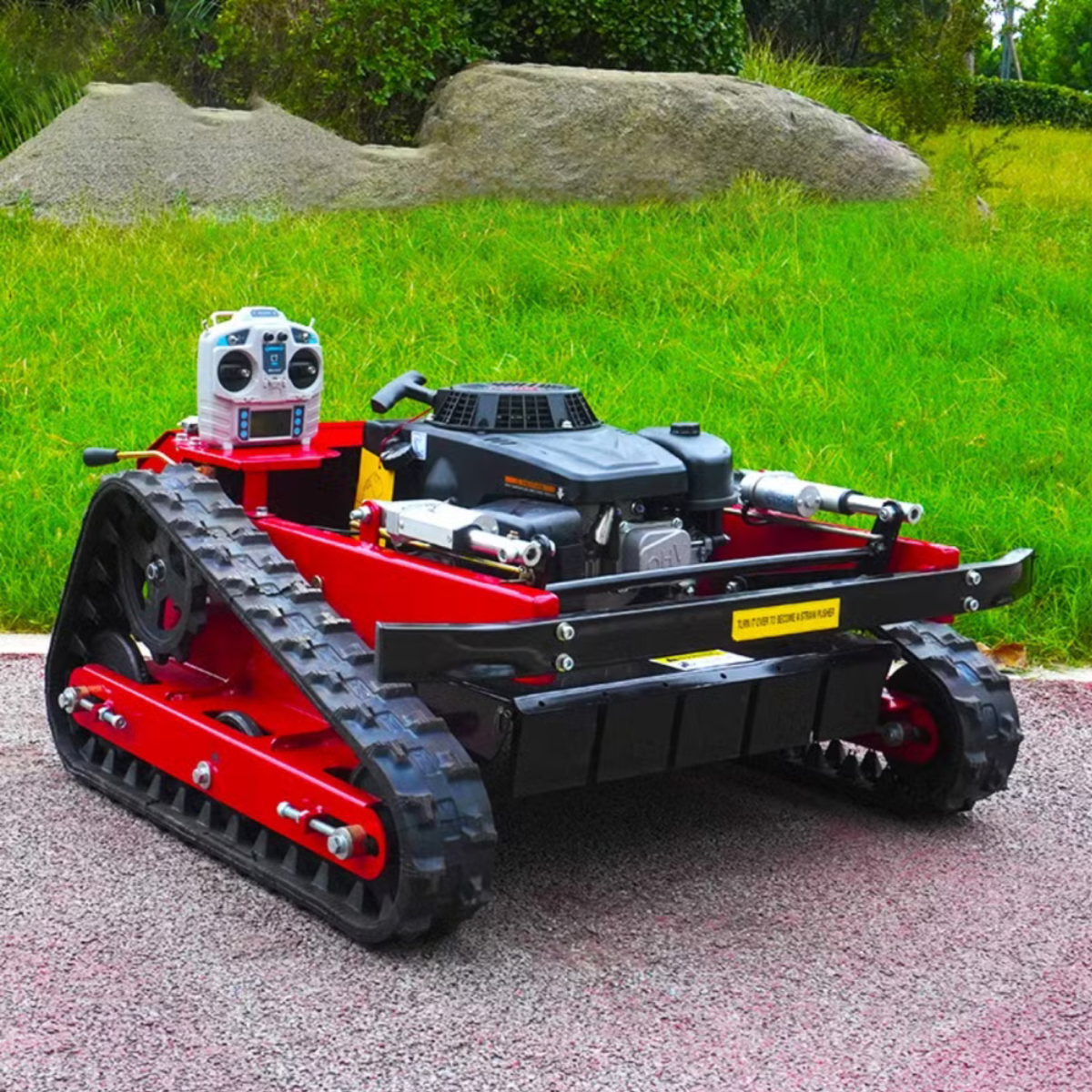 Robot Cortacesped a control remoto “La tecnología que tu jardín necesita.”1