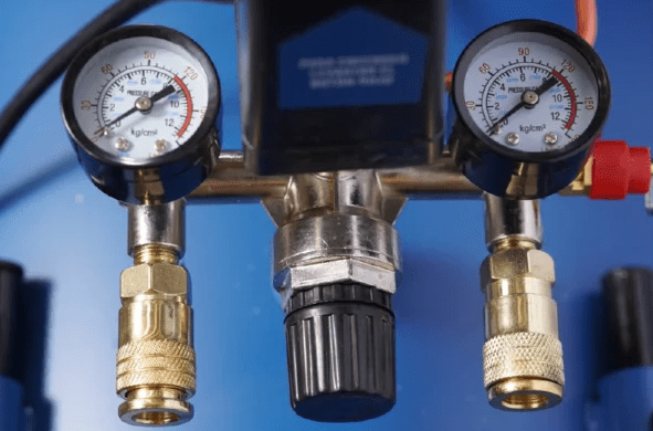 Compresor 3 HP 300 litros Hyundai2