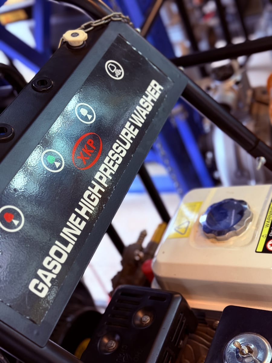 Hidrolavadora XKP 2.500 PSI – Motor 6,5 HP 4 Tiempos4