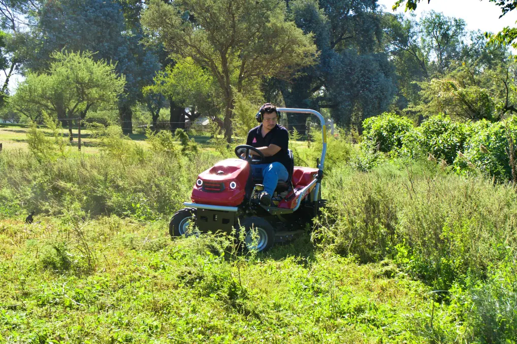 Tractor Desmalezador Profesional ROLAND H T-REX PRO 2WD3