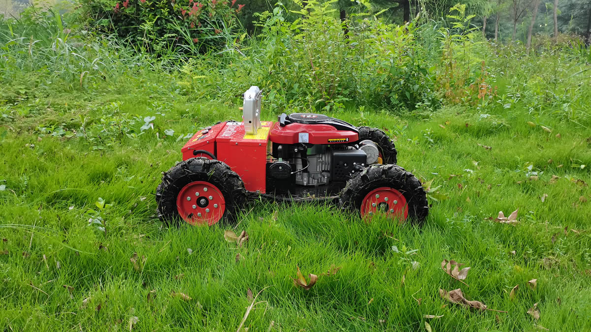 Tractor Cortacésped a Control Remoto 7 HP | Desmalezadora1
