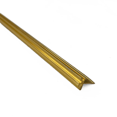Perfil UV Esquina X Golden Unid. 240 cm