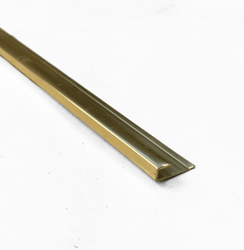 Perfil UV Término Golden Unid. 240 cm1