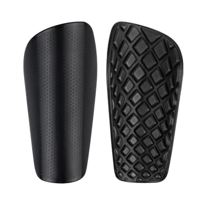 Canillera Futbol Adulto con Textura FRC Negro