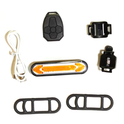 Luz trasera LED recargable con cruces y control inalámbrico 525