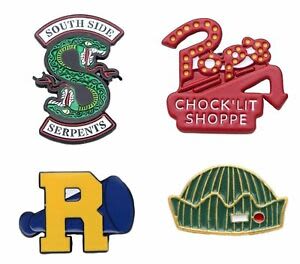 Pins Riverdale y Stich Pins Riverdale y Stich