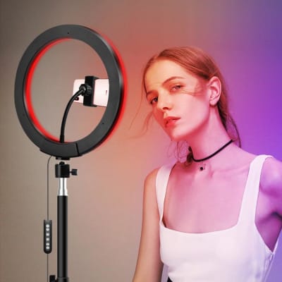 Ring light RGB 20 cmts. con trípode alto Ring light RGB 20 cmts. con trípode alto
