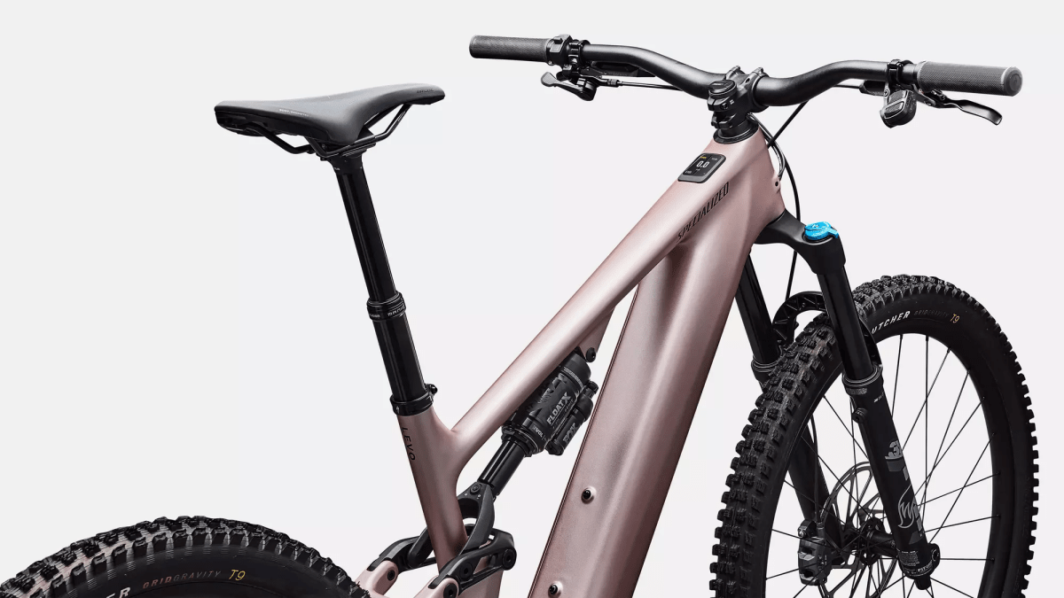 Levo Comp Carbon G418
