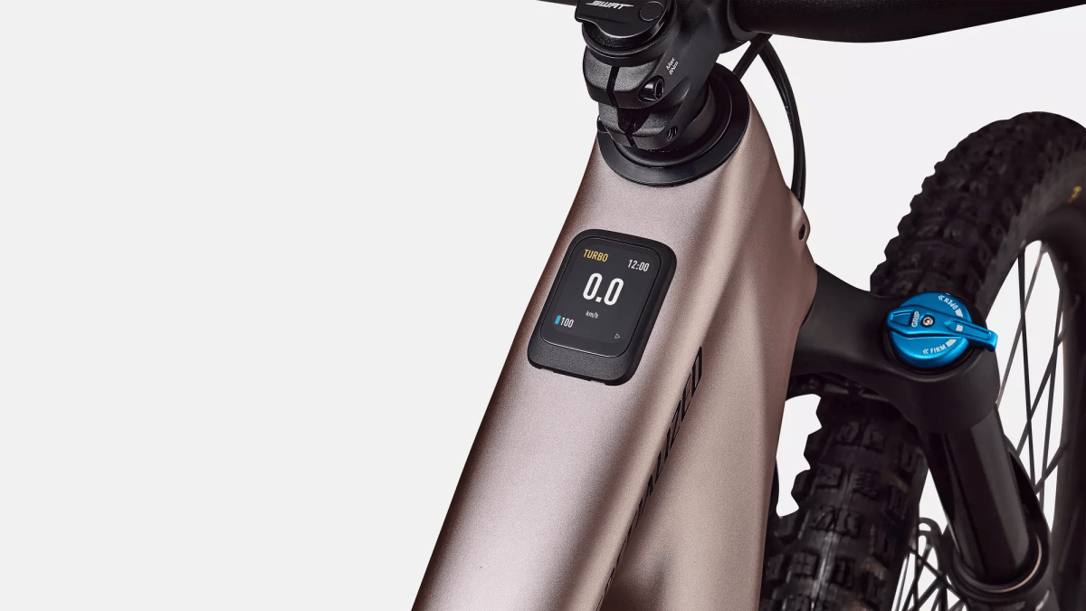 Levo Comp Carbon G413