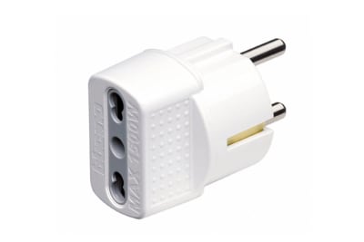 ADAPTADOR DUPLEX SCHUKO 16AMPERES