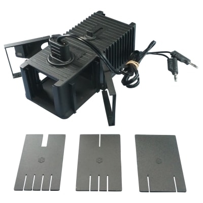 CAJA DE LUZ CON LENTE COLIMADOR Y RENDIJAS1