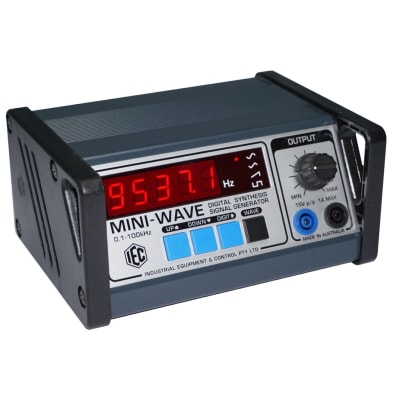 GENERADOR FUNCIONES DIGITAL 1A, 0,1 A 100 KHZ