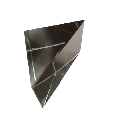 PRISMA DE VIDRIO ÁNGULO RECTO1