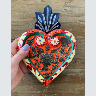 Corazón con Milagritos Mexicano Corazón con Milagritos Mexicano