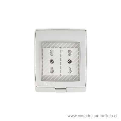 ENCHUFE HYDROBOX SOBREPUESTO DOBLE1