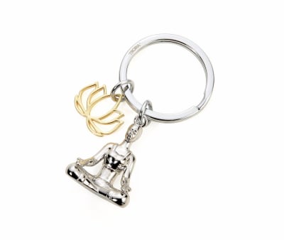 Llavero Troika 2 dijes mujer meditando y flor de loto.