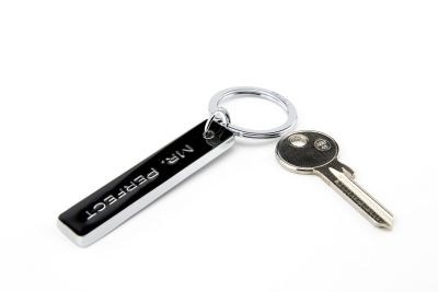 Llavero Troika, Diseño MR. PERFECT forma alargada3