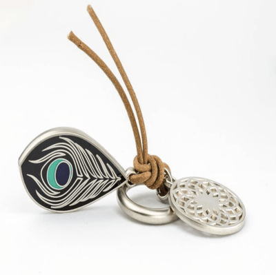 Llavero Troika Colgante Pluma De Avestruz1