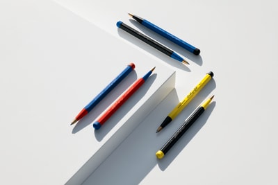 Bolígrafo leuchtturm1917 Drehgriffel Nr.1 Bauhaus Lemon