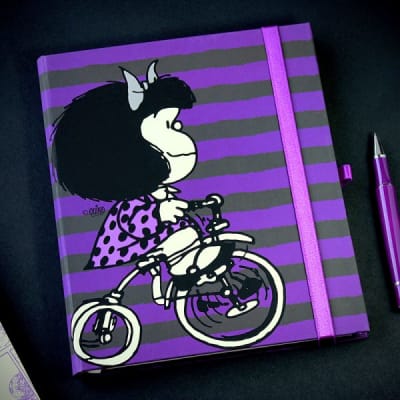 Libreta Tapa Dura Grande Mafalda - 21