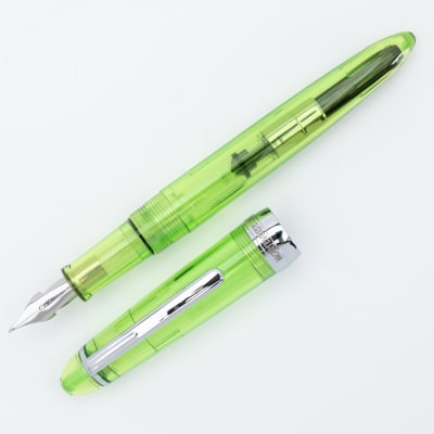 Pluma Monteverde Monza ID, Green (flex nib)1