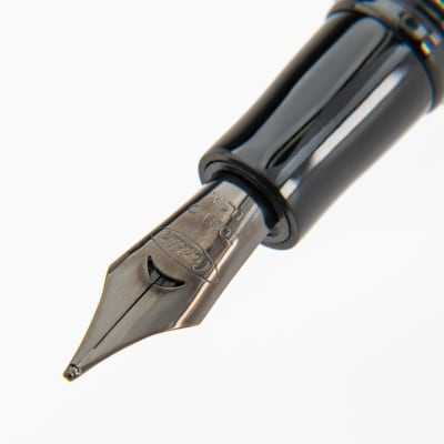 Pluma Monteverde All American, Raven Black - M1