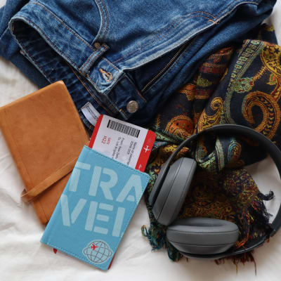 Estuche Kikkerland De Pasaporte Jet Set1