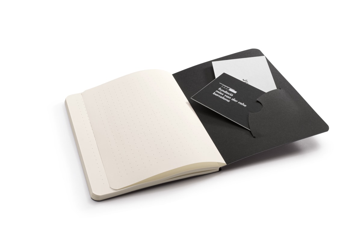 Pack leuchtturm1917 3 Pocket Bullet Journal 14,3X10,3 Cm, 46 Hojas Numeradas Con Puntos, Black3