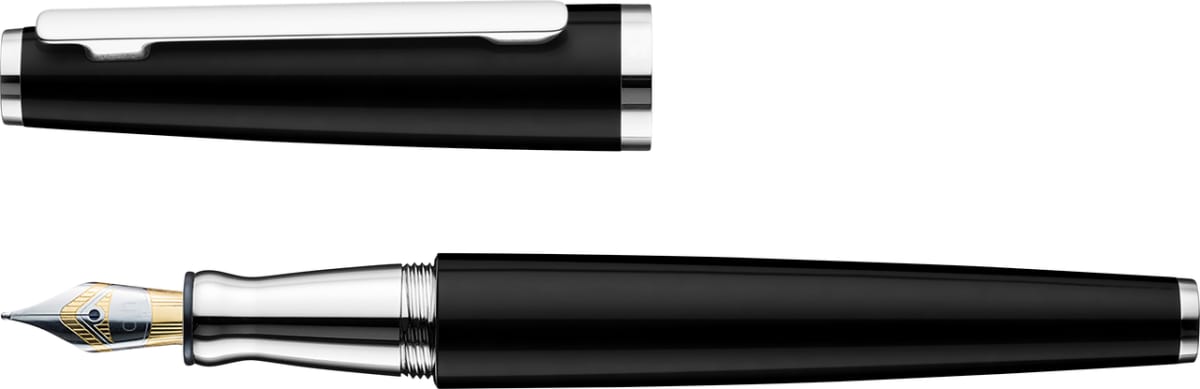 Pluma Fuente Otto Hutt D06 F Negro acabado brillante3