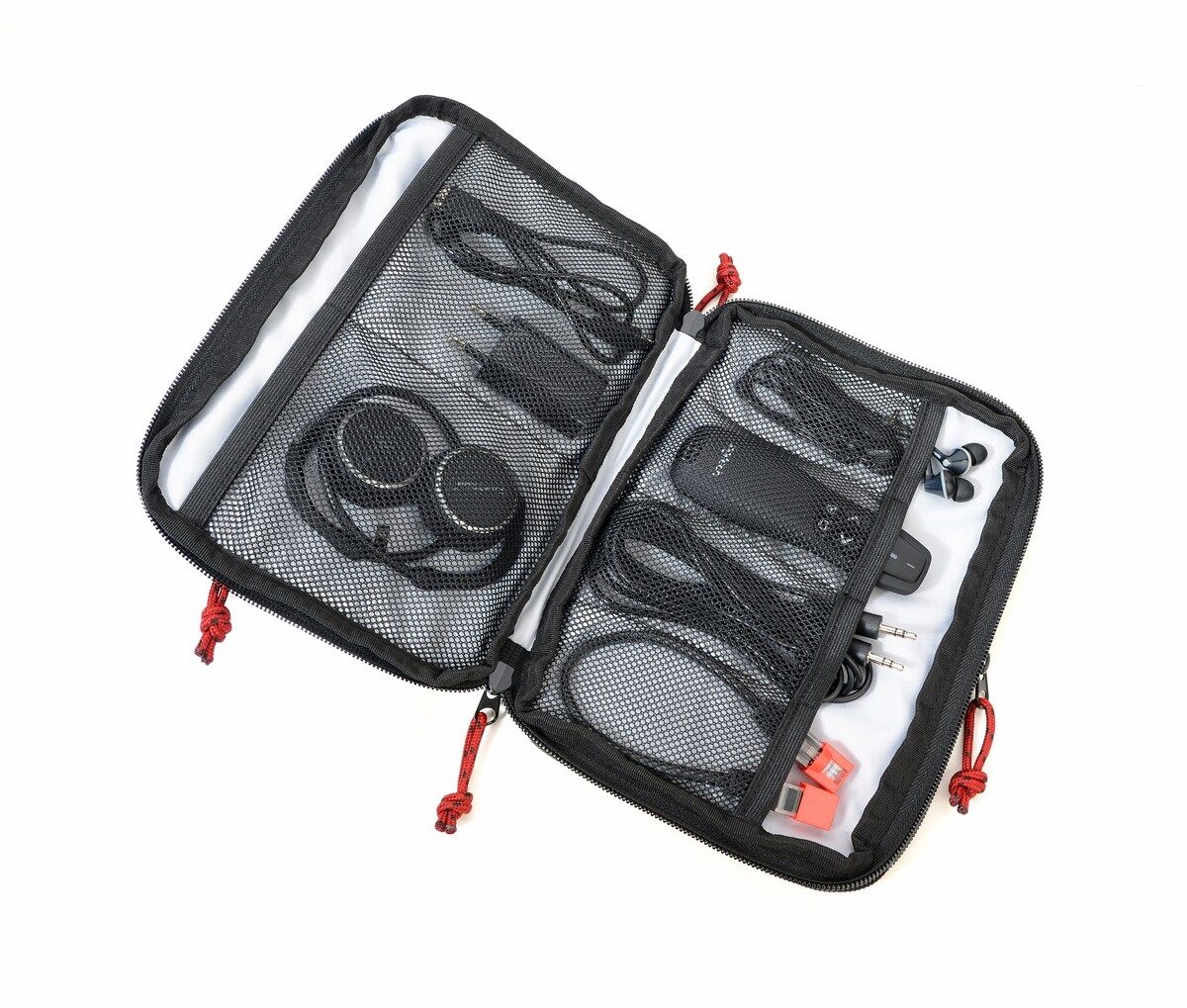 Estuche Troika organizador para cables con cierre. Gris5