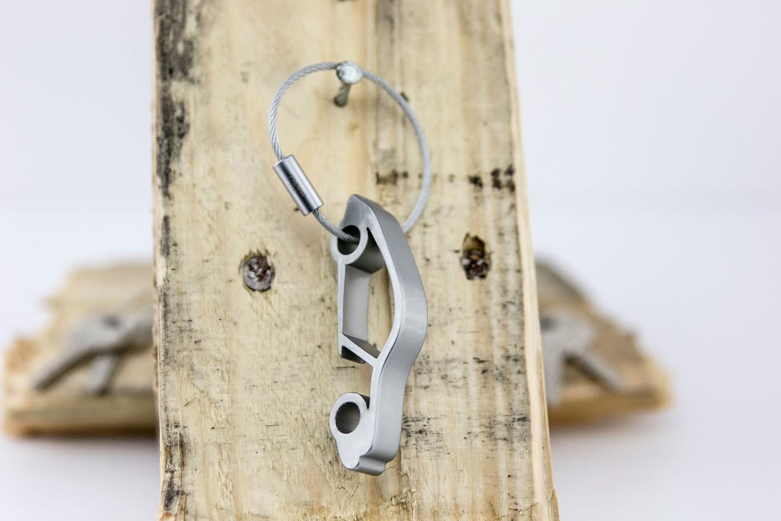 Abrebotellas Troika con llavero1