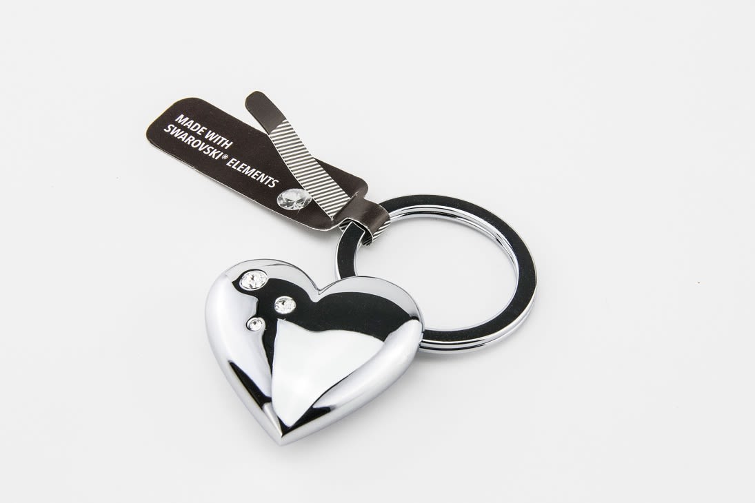 llavero  Troika Diseño corazón plateado1