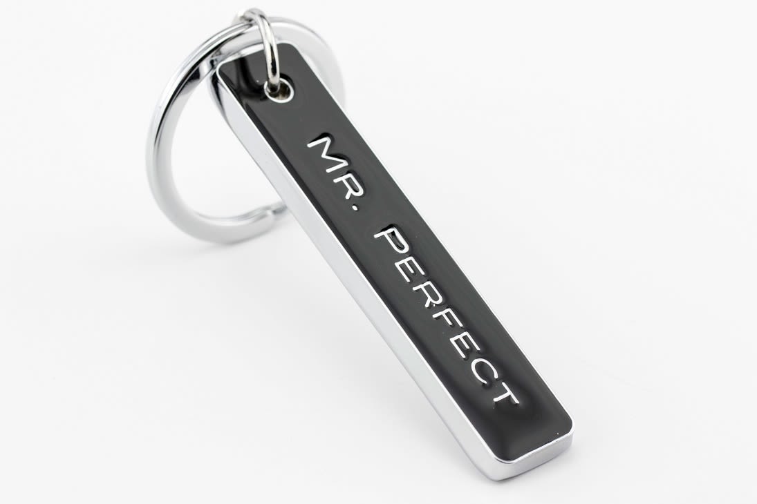 Llavero Troika, Diseño MR. PERFECT forma alargada1