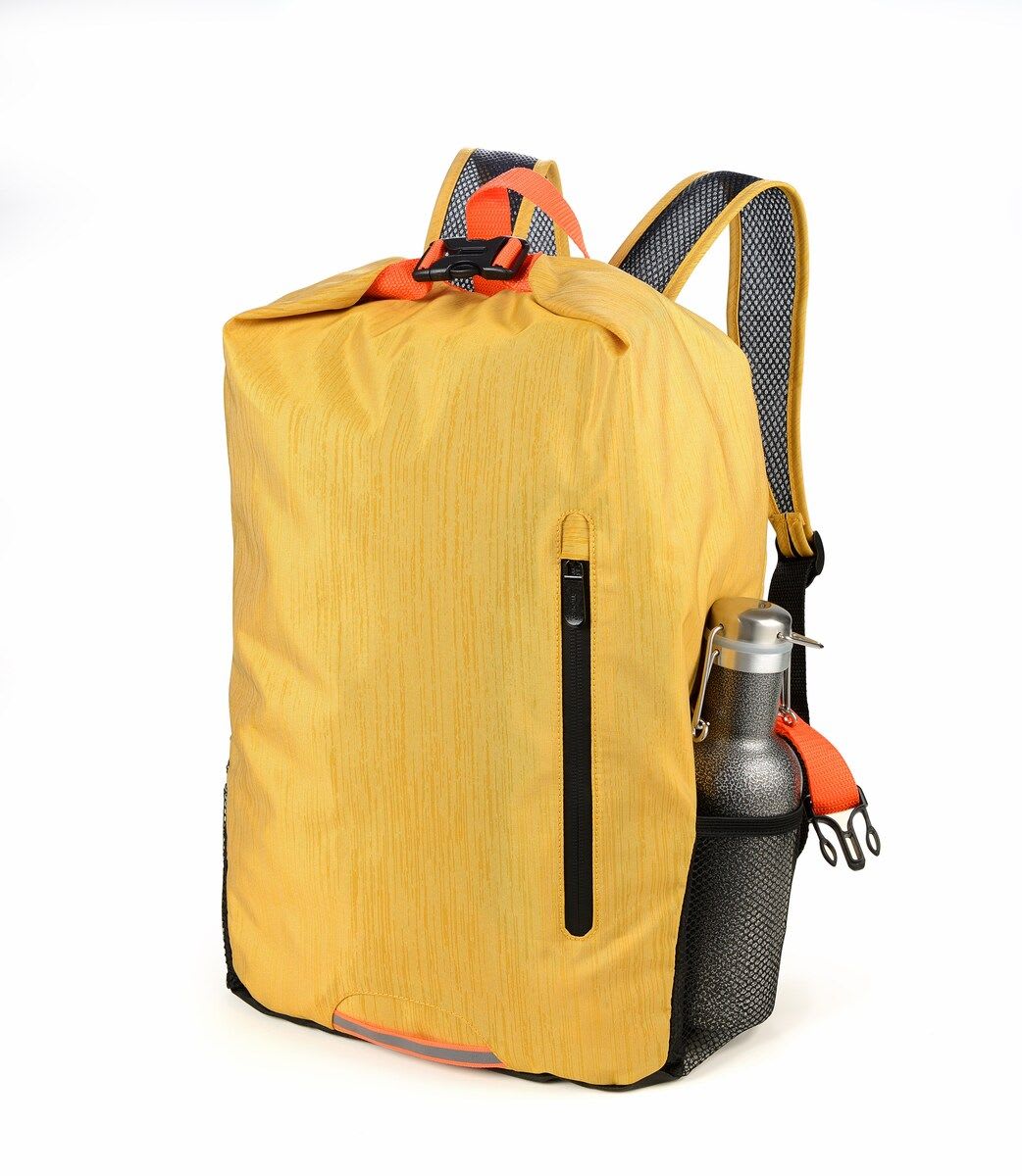 Mochila Troika  roll-top plegable capacidad aprox 15 litros Amarillo5