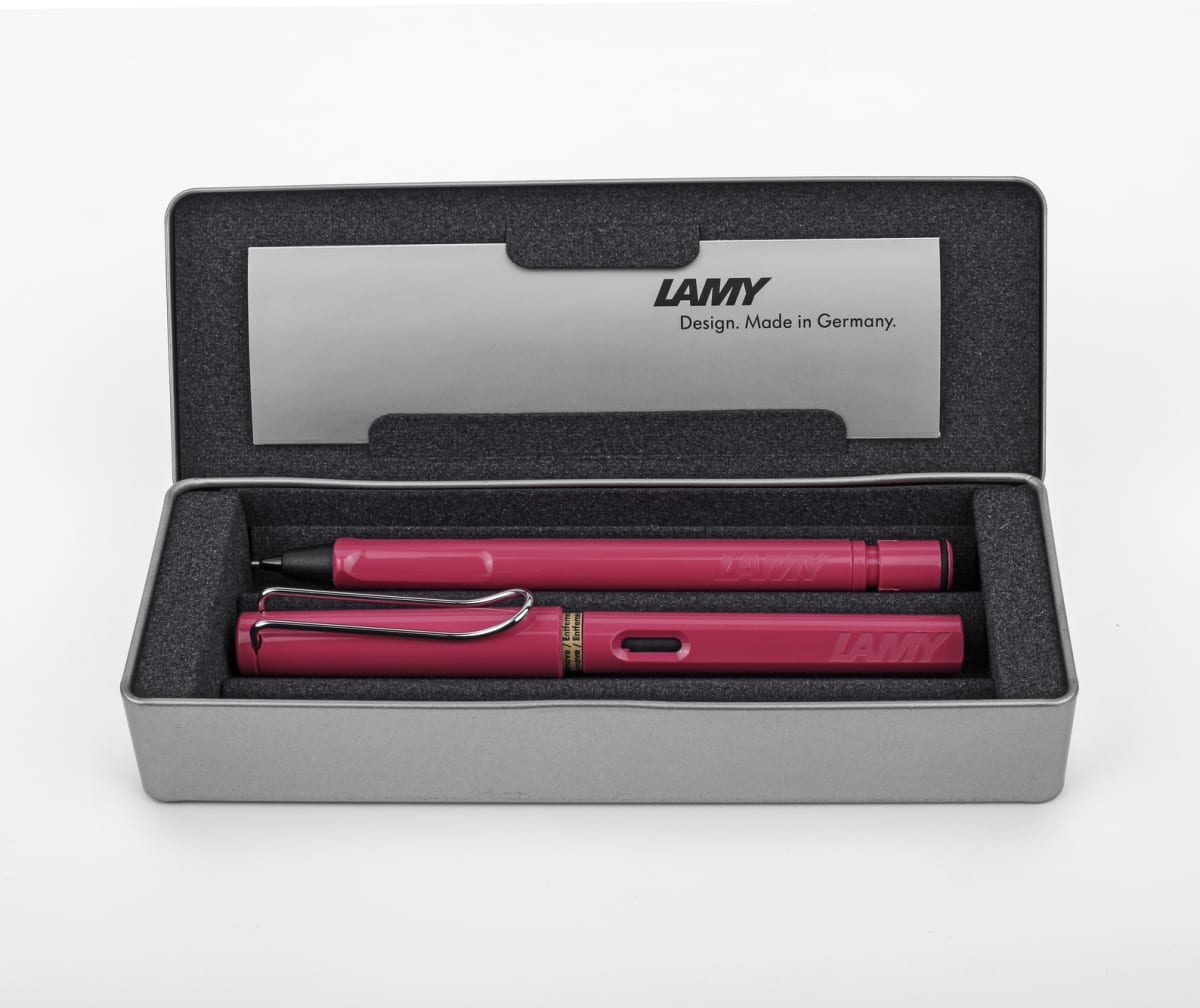 Set Safari Pluma + Portaminas Pink (LA)2