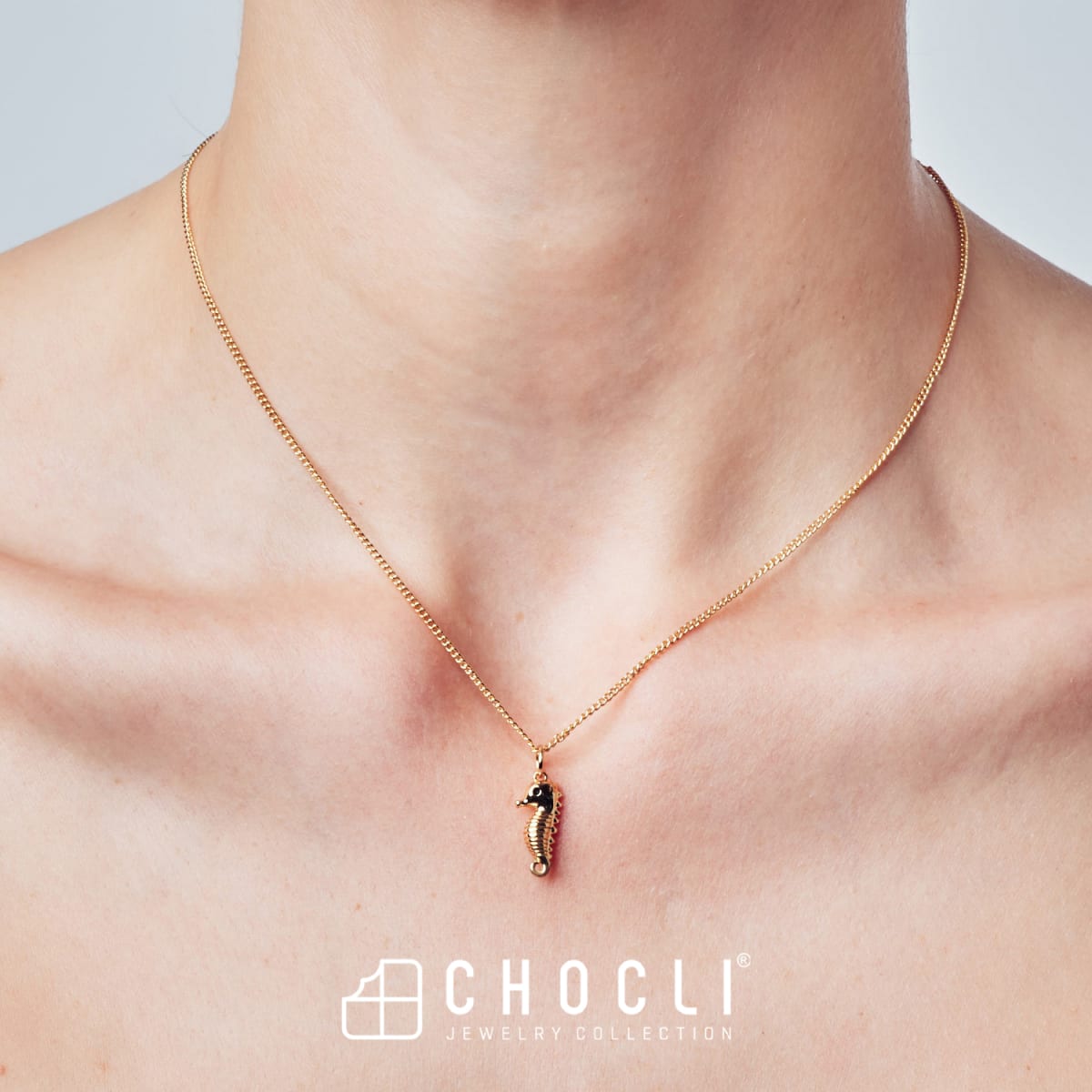 CHOCLI Collar con Baño18k Caballito de Mar10