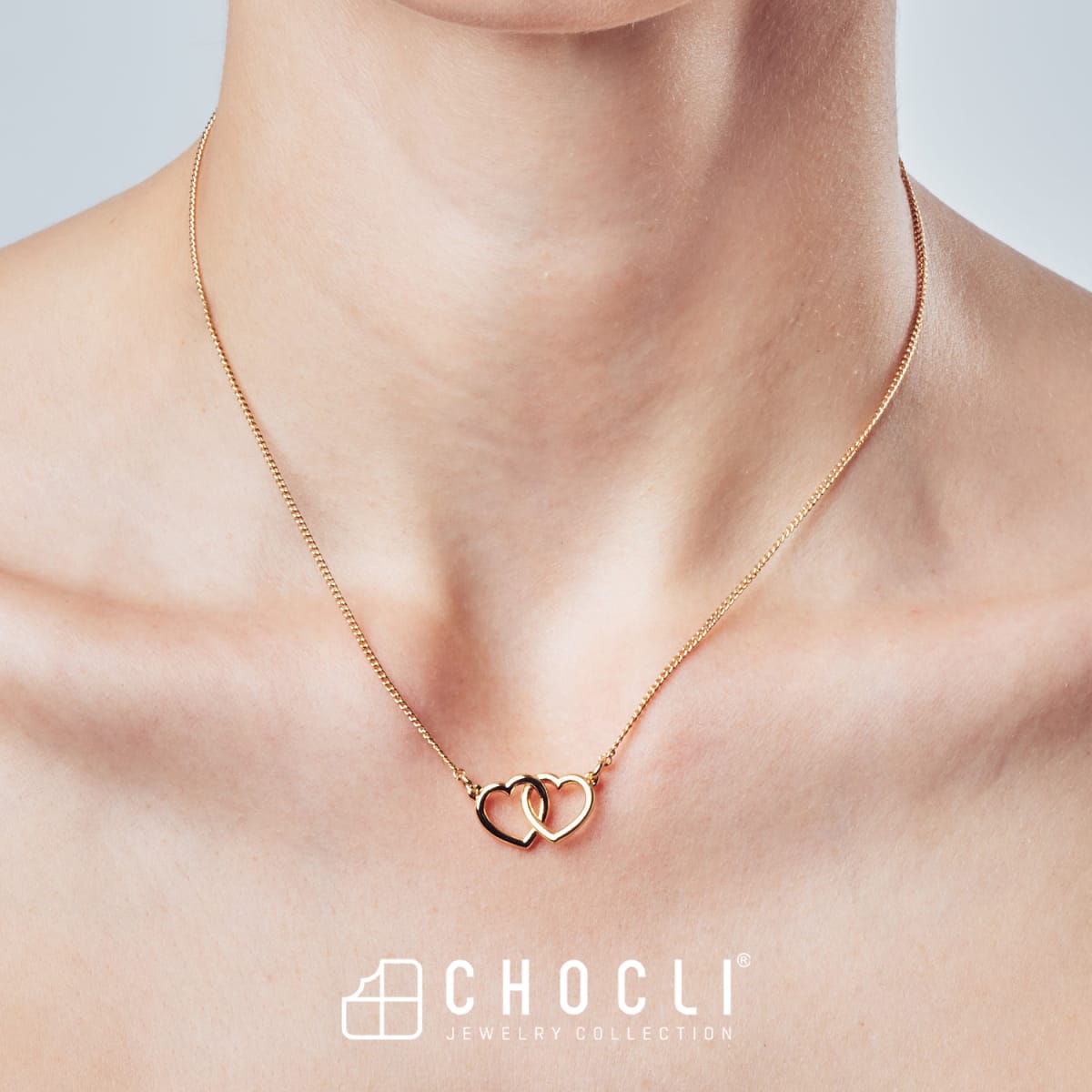 CHOCLI Collar con Baño18k Corazones Dobles12