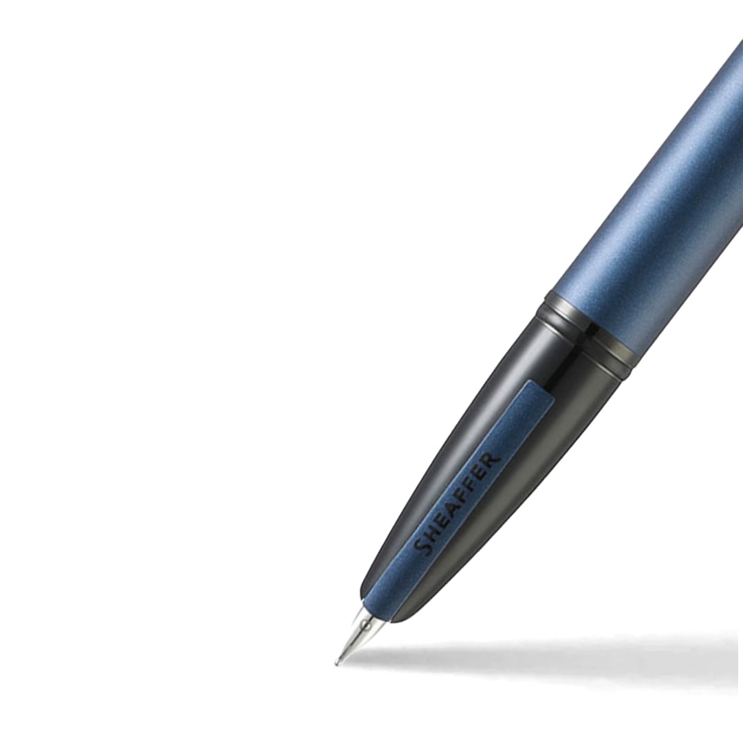 Pluma Fuente Sheaffer Icon Azul Mate detalles _en PVD negro,2