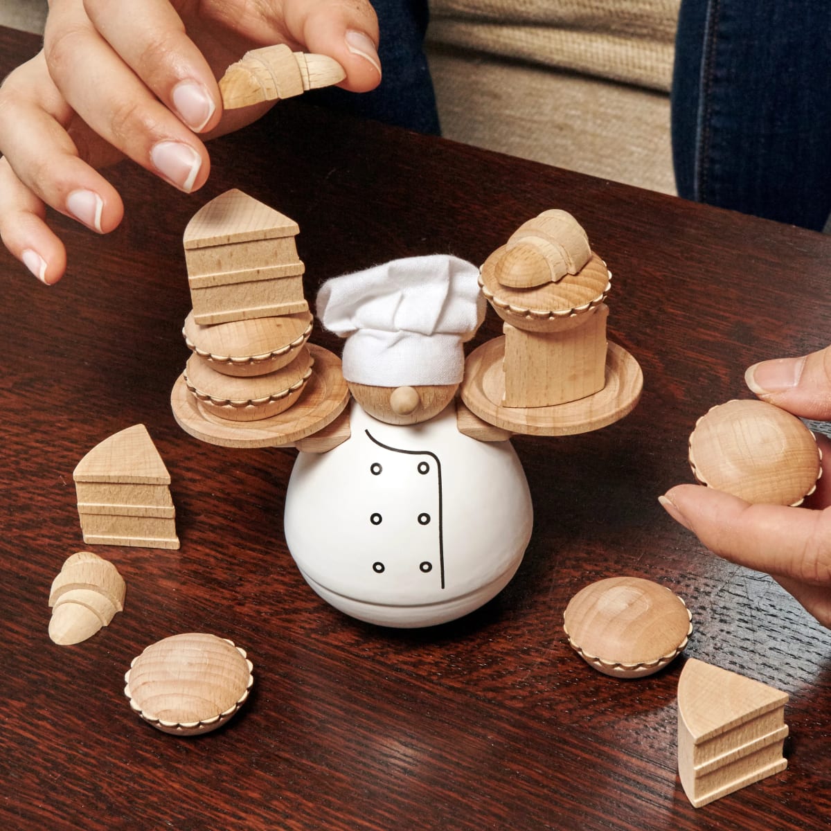 Juego Equilibra  Kikkerland El Panadero3