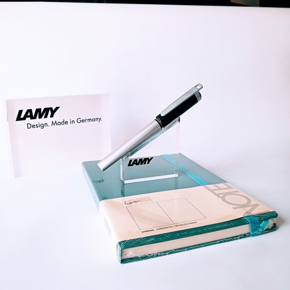 Set Pluma Nexx 088 antracita + Cuaderno PB8051