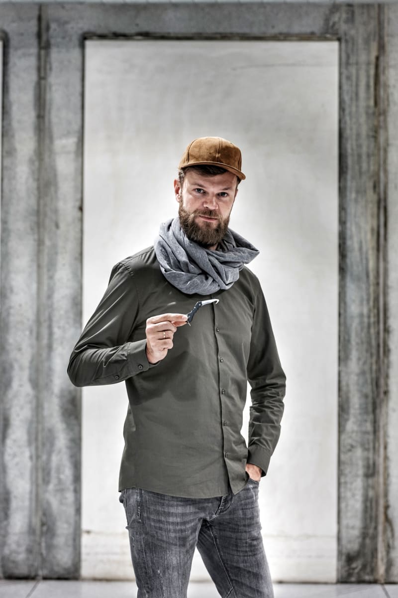 Llavero Troika y Cuchillo para paquetes,  negro3