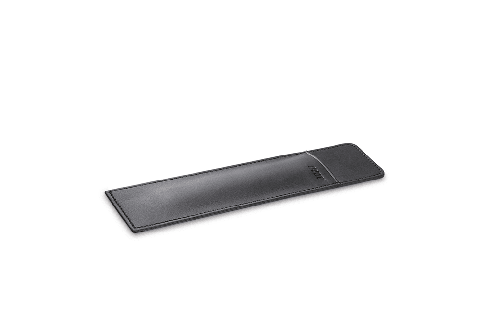 Roller 367 Studio Black + Estuche de Cuero Lamy de Regalo2