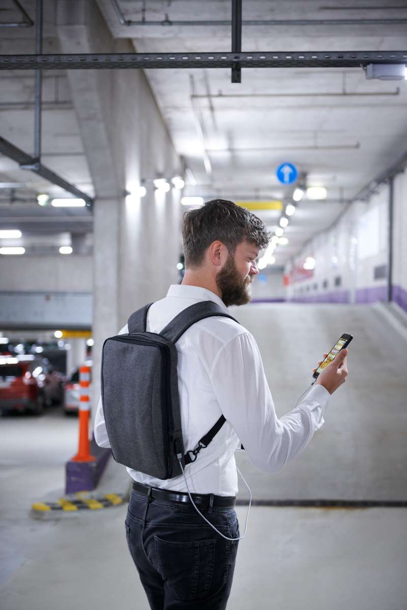 Mochila para negocios TROIKA SAFTSACK8