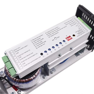 Brazo automático para puertas de abatir