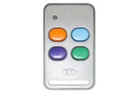COntrol remoto autocopiable marca ET System de 4 canales