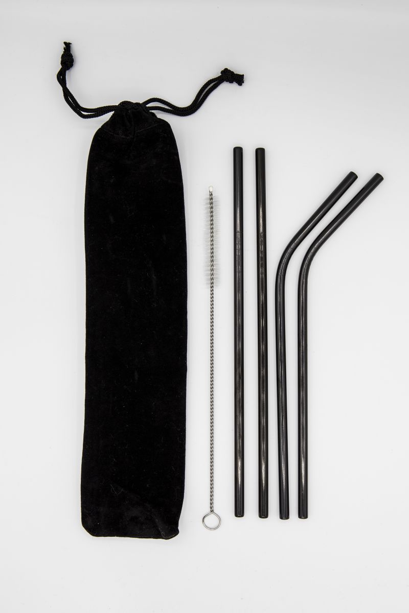 Pack 4 Bombillas de Acero Inoxidable Negro con cepillo y estuche 1 Pack 4 Bombillas de Acero Inoxidable Negro con cepillo y estuche 1