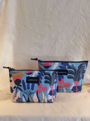 Estuche print grande variedad Celeste1