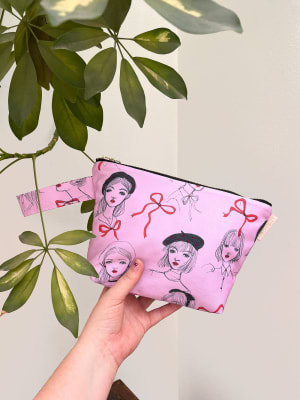 Estuche Mademoiselle en Béret L1