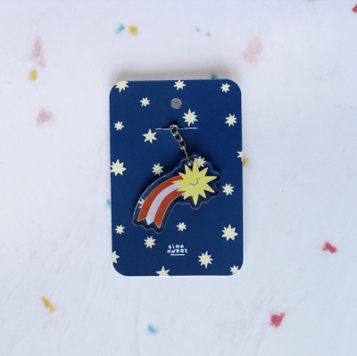 Llavero acrílico estrella fugaz1