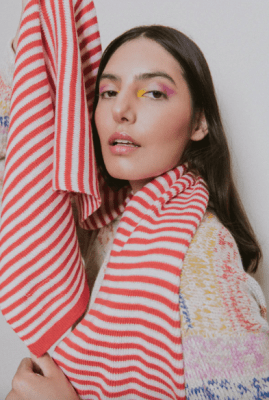 Bufanda lineas rojas